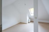 Spitzboden Raum 2 - Attraktive Wohnung mit viel Platz und Charme