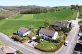 LA02 - Mittelpunkt für die Familie mit Garten, Garage und Einlieger-Wohnung