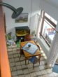 Blick auf Essecke - Wohnen auf drei Ebenen – wie im Eigenen Haus