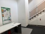 Nebenraum - Stark frequentierte Ladenfläche mit großer Fensterfront