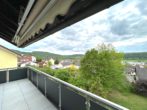 Aussicht Balkon - Koffer packen und einziehen! Gepflegte 4-Zimmer-Wohnung mit Balkon in schöner Lage von Bad Bocklet